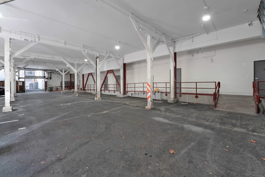 More Photos Of 1716-1732 University Ave, Berkeley Apartments For Lease