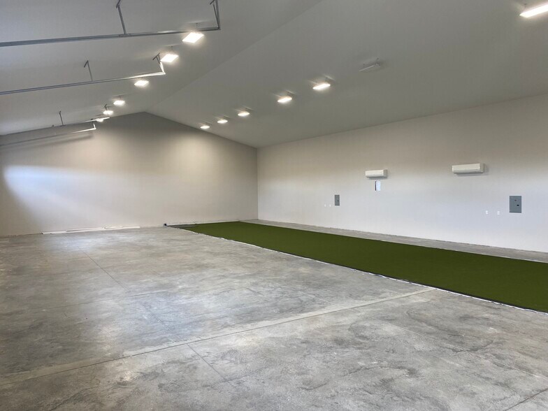 More Photos Of 9603 Tieton Dr, Yakima Distribution For Lease