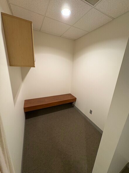 More Photos Of 2315 Sunset Blvd, Steubenville Medical For Lease