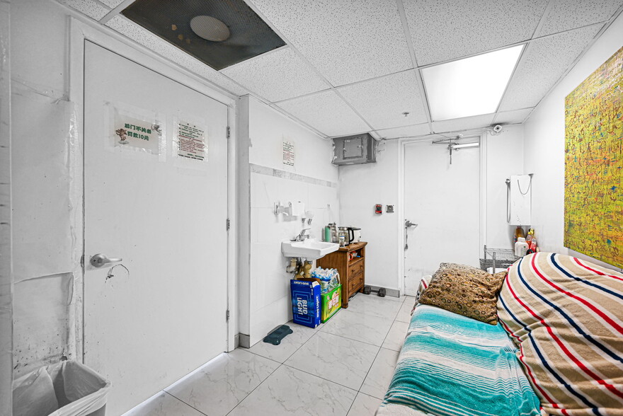 More Photos Of 2301 Wilton Dr, Wilton Manors Apartments For Sale