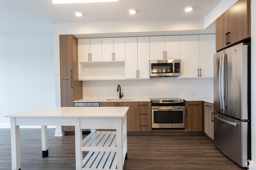 More Photos Of 680 Rhode Island Ave NE, Washington Apartments For Lease