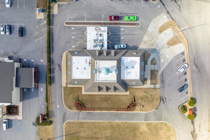 More Photos Of 1600 Montgomery Hwy, Birmingham Bank For Sale