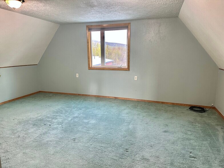 More Photos Of 2000 Steese Hwy, Fairbanks General Retail For Sale