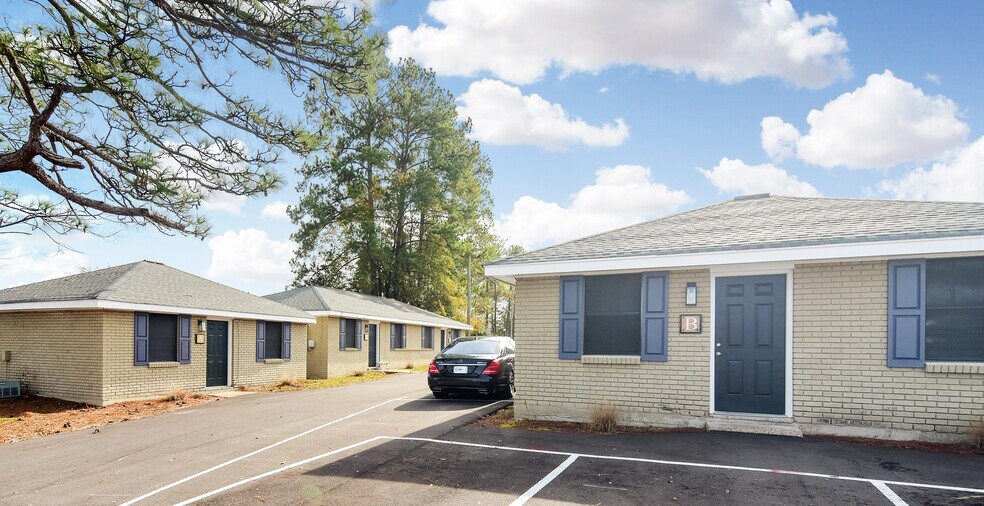 More Photos Of 119 N 35th Ave, Hattiesburg Apartments For Sale