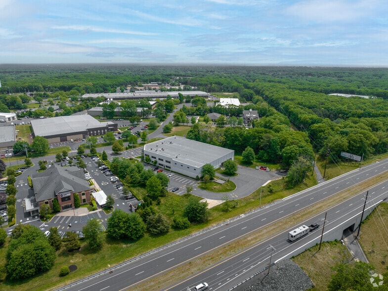 More Photos Of 2231 Landmark Pl, Manasquan Warehouse For Sale
