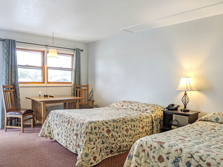 More Photos Of 5584 State Route 20A E, Warsaw Hotel For Sale