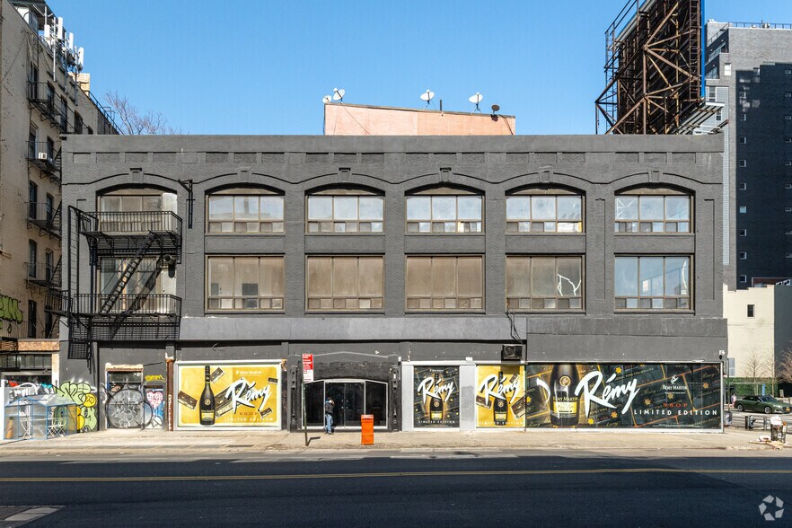 More Photos Of 1 Kenmare St, New York Storefront Retail Office For Lease