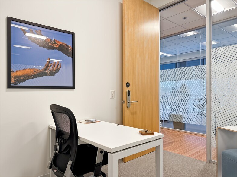 More Photos Of 355 S Main St, Greenville Coworking Space