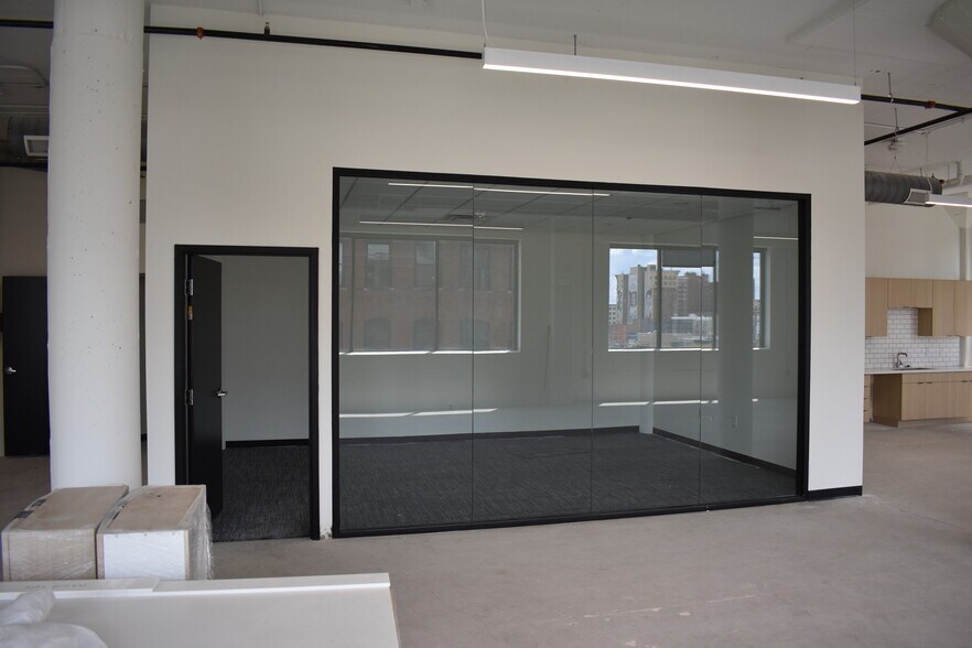 More Photos Of 240 N 5th St, Columbus Loft Creative Space For Lease