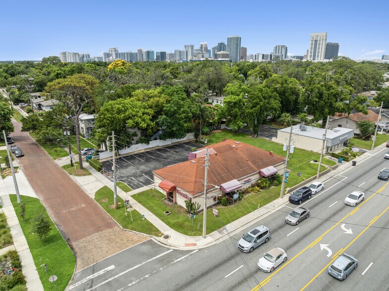 More Photos Of 818 E Colonial Dr, Orlando Medical For Sale