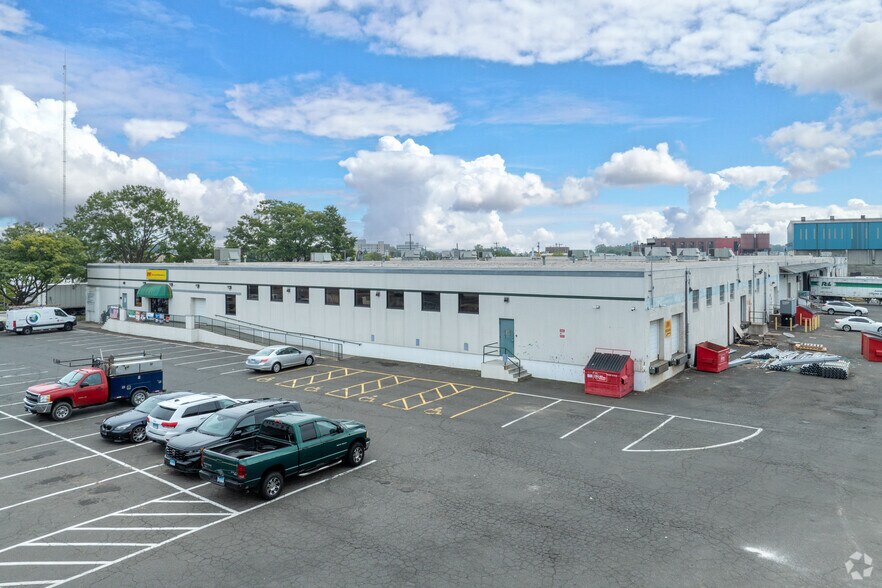 More Photos Of 57 Harbor View Ave, Stamford Light Manufacturing For Lease