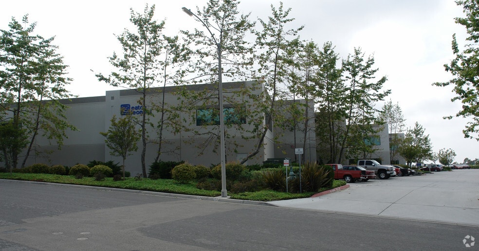 More Photos Of 1300 Specialty Dr, Vista Unknown For Lease