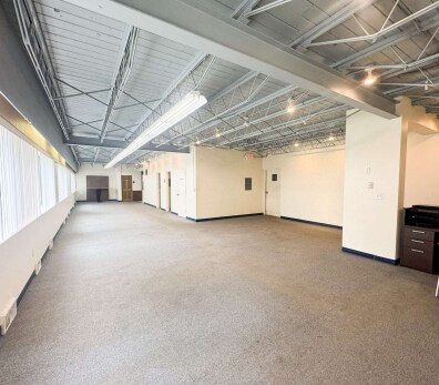 More Photos Of 560-600 N 108th Pl, Wauwatosa Warehouse For Sale