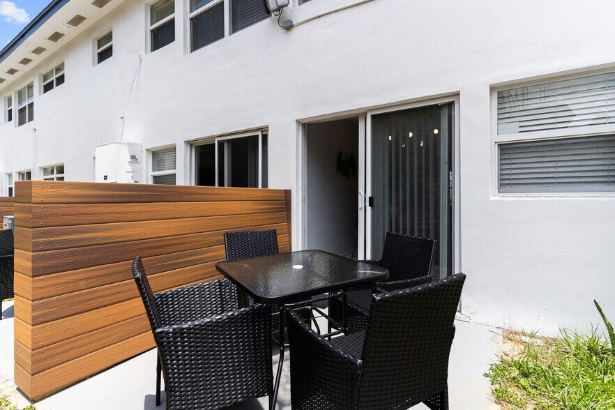 More Photos Of 1024 Park Dr, Indian Harbour Beach Apartments For Sale