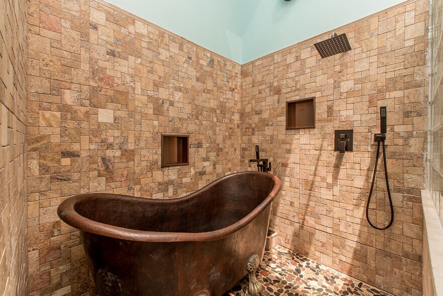 More Photos Of 11030 Garden Ln, Folsom Specialty For Sale