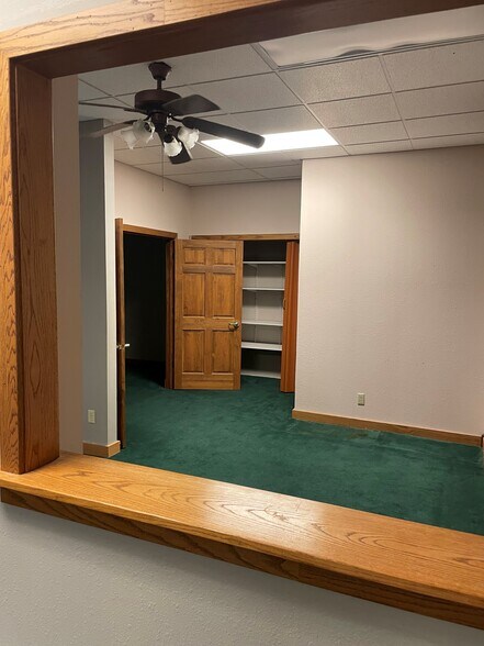 More Photos Of 419 W Broadway St, Muskogee Office For Lease