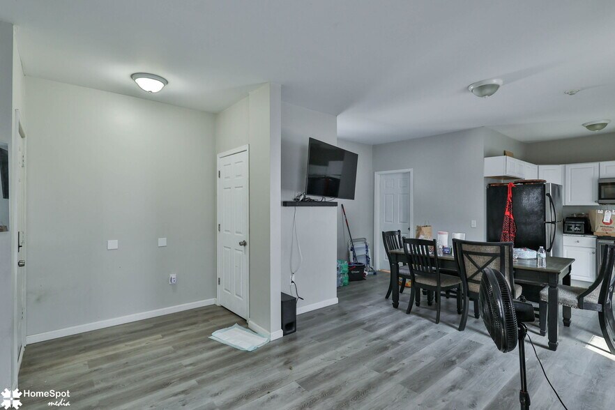 More Photos Of 1337 Washington St, Easton Multifamily For Sale