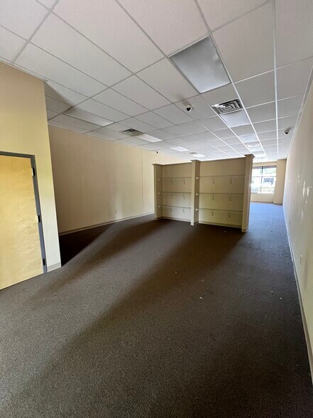 More Photos Of 6811 Calhoun Memorial Hwy, Easley Unknown For Lease