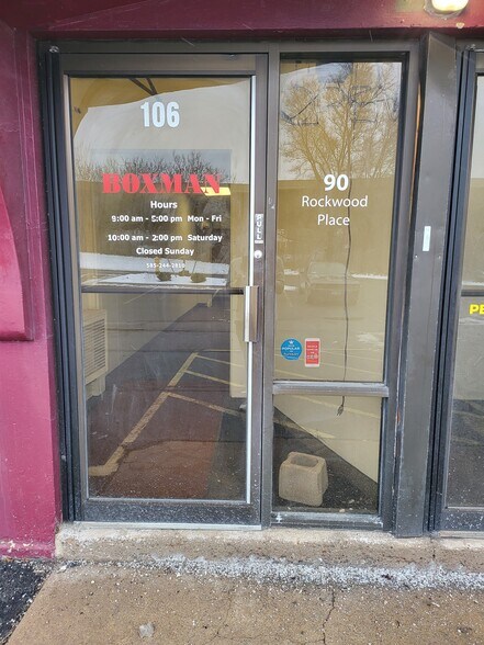 More Photos Of 80 Rockwood St, Rochester Office For Sale