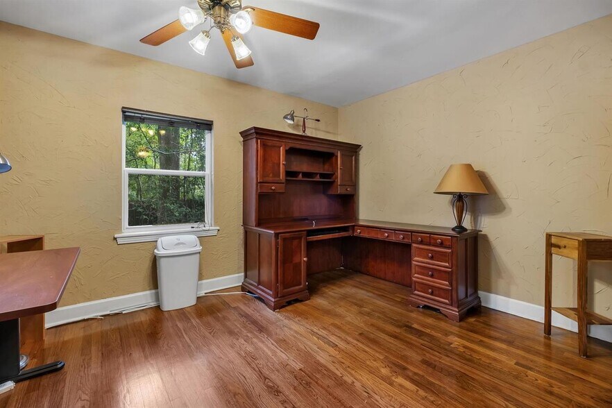 More Photos Of 1320 Cherry Laurel St, Tallahassee Office Residential For Sale