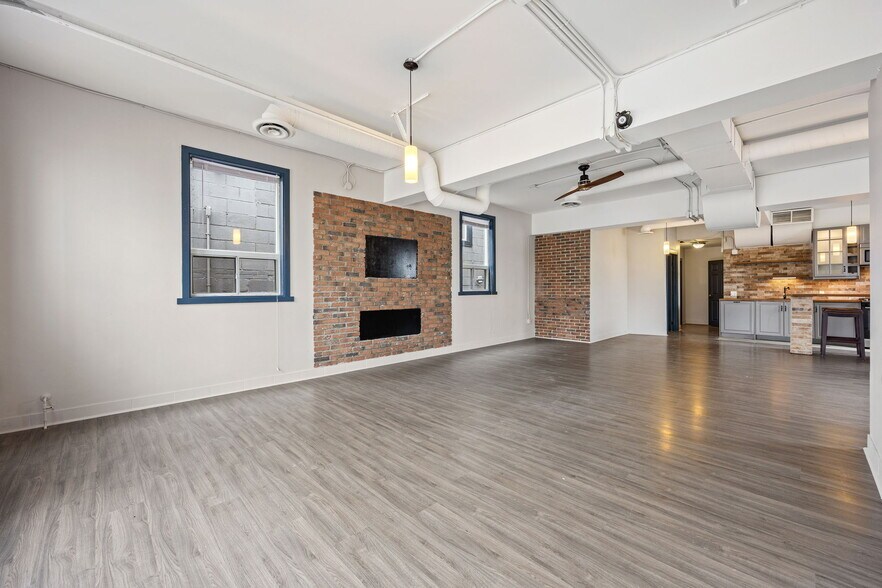 More Photos Of 42 Eugene St, Toronto Warehouse For Sale