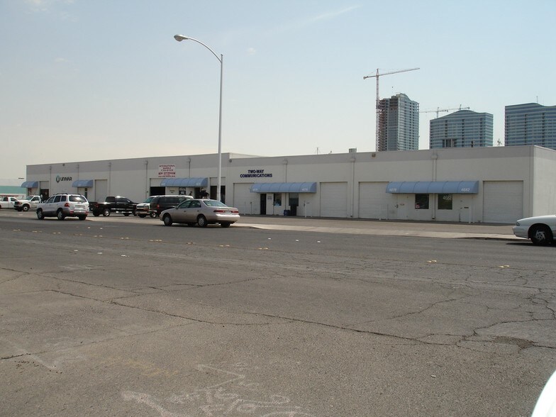 More Photos Of 3730-3750 Tompkins Ave, Las Vegas Warehouse For Lease