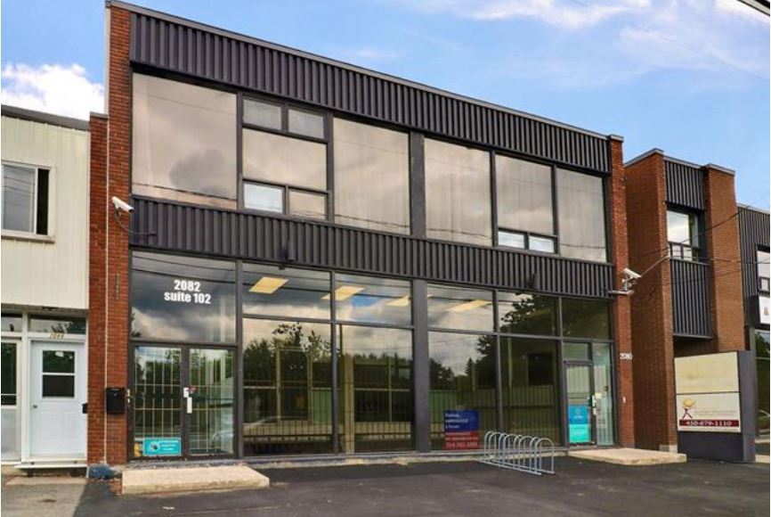 Primary Photo Of 2078-2082 Rue Sainte-Hélène, Longueuil Office For Sale