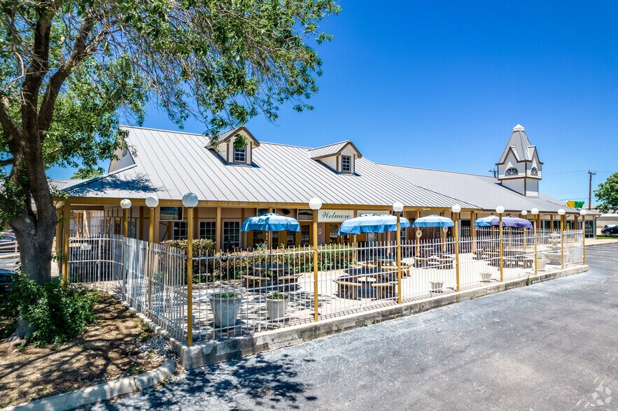 More Photos Of 12303-12335 Wetmore Rd, San Antonio Storefront For Sale