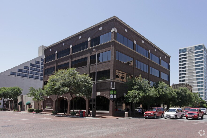 Primary Photo Of 100 Main St, Fort Worth Loft Creative Space For Lease