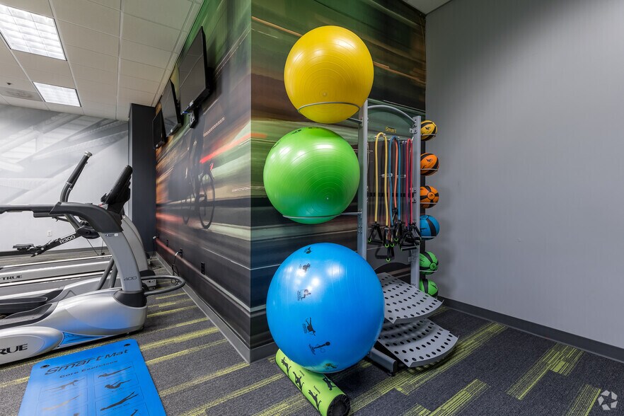 More Photos Of 375 Northridge Rd, Atlanta Unknown For Lease