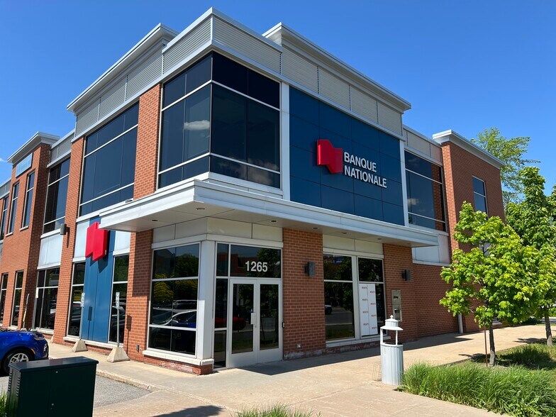 More Photos Of 1275 Ch du Tremblay, Longueuil Office For Lease