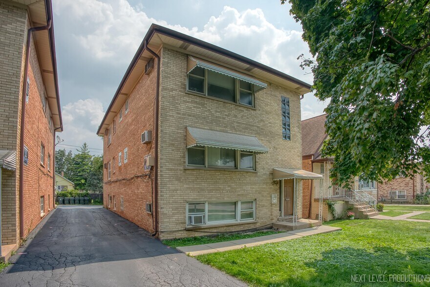 More Photos Of 1617 N 35th Ave, Melrose Park Apartments For Sale