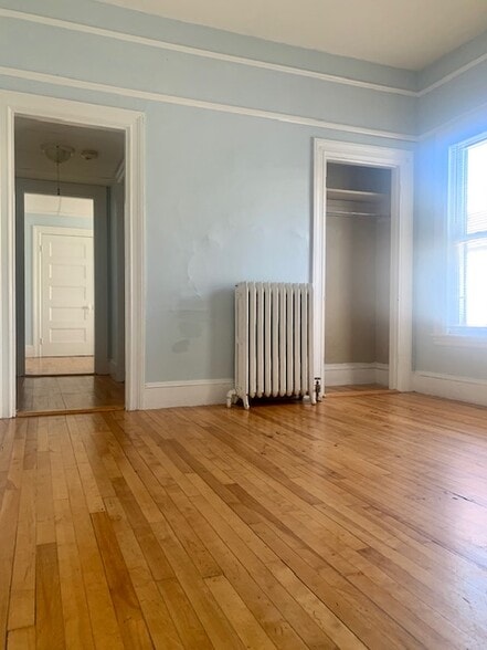 More Photos Of 75 Sherman St, Portland Apartments For Sale