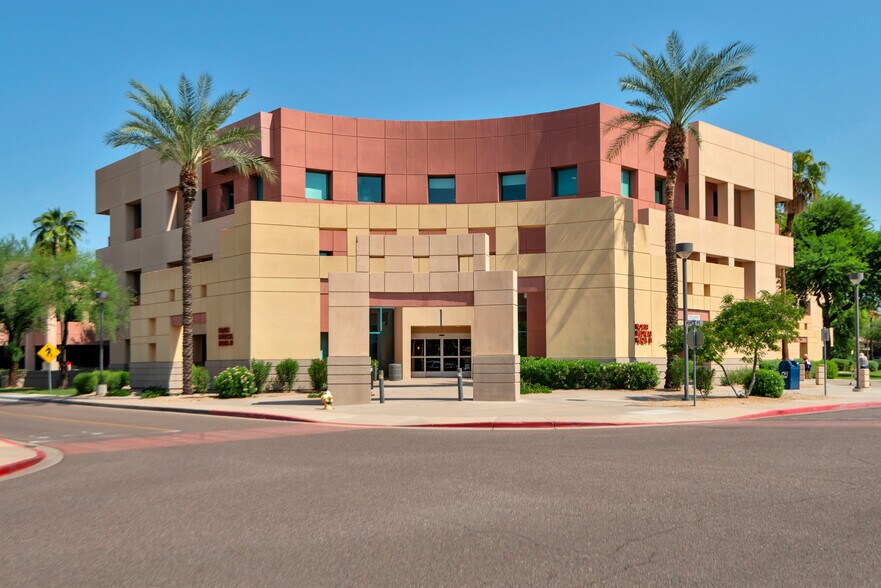 Primary Photo Of 10210 N 92nd St, Scottsdale Medical For Lease