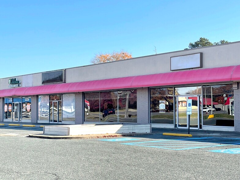 More Photos Of 3301-3319 W Mercury Blvd, Hampton Unknown For Lease