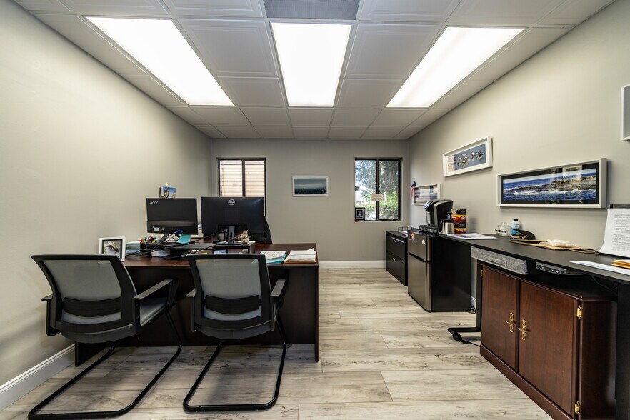 More Photos Of 26 Office Park Dr, Palm Coast Medical For Sale