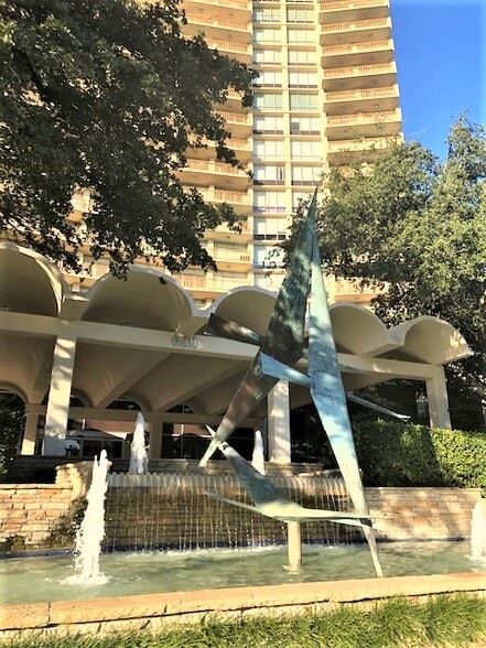 More Photos Of 6211 W Northwest Hwy, Dallas Apartments For Sale