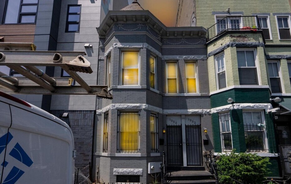 Primary Photo Of 1332 N Capitol St NW, Washington Storefront Retail Residential For Sale