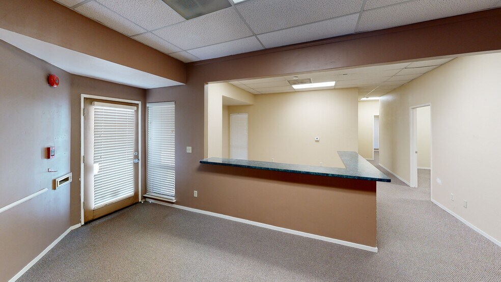 More Photos Of 7816 Uplands Way, Citrus Heights Office For Sale