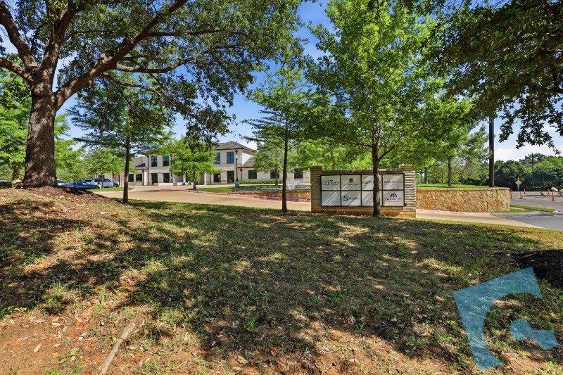 More Photos Of 8739 Davis Blvd, Keller Office For Sale