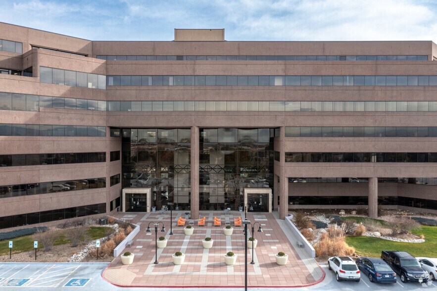 More Photos Of 6300 S Syracuse Way, Centennial Office For Lease