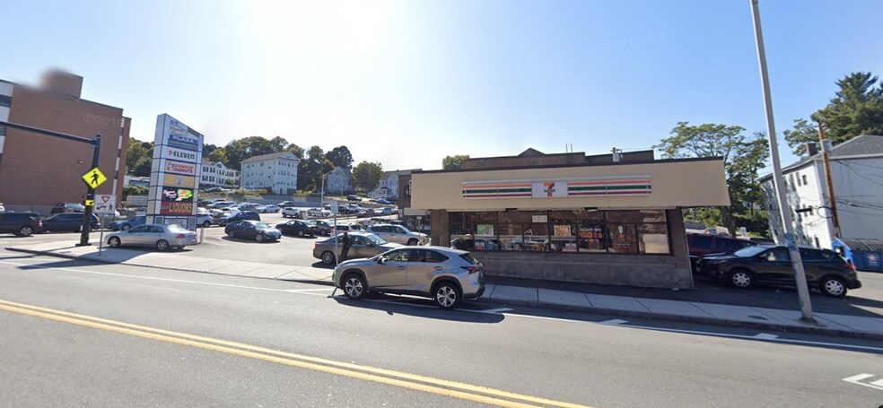 More Photos Of 104-108 Belmont St, Worcester Office For Sale