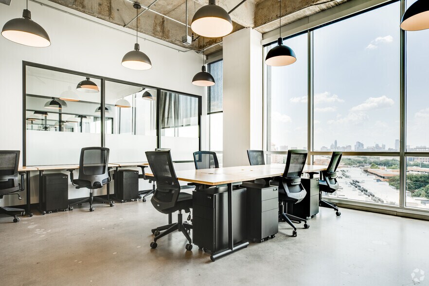 More Photos Of 3300 N Interstate 35, Austin Coworking Space