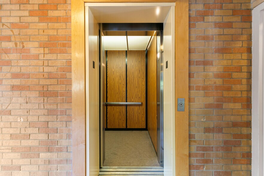 More Photos Of 3955-3995 N Irving St, Denver Religious Facility For Lease