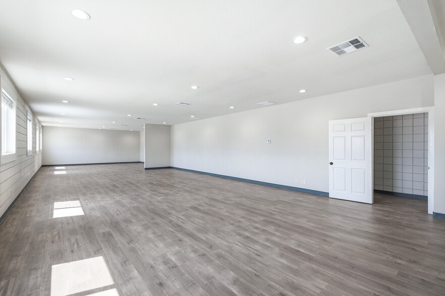 More Photos Of 247 E Highland Ave, San Bernardino Office Residential For Sale