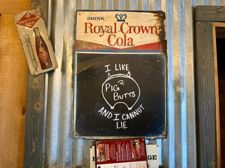 More Photos Of 1220 E 15th St, Joplin Specialty For Sale