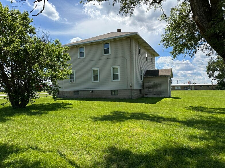 More Photos Of 2405 E Court St, Kankakee Land For Sale