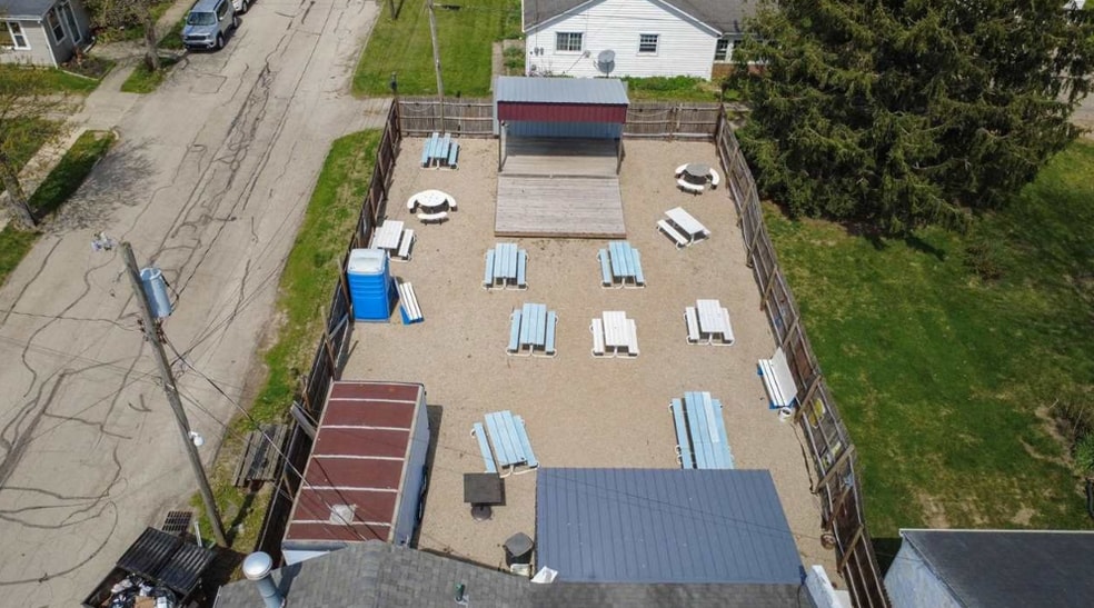 More Photos Of 160 Maincross St, Eldorado Bar For Sale