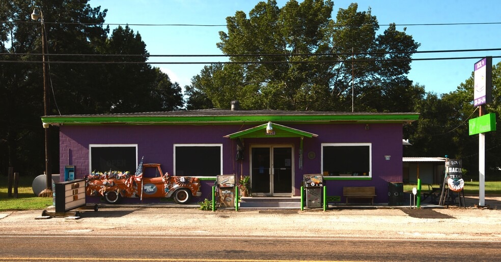 More Photos Of 15745 TX-204, Cushing Specialty For Sale