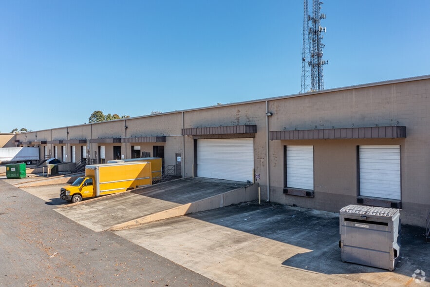 More Photos Of 5901 Goshen Springs Rd, Norcross Distribution For Lease